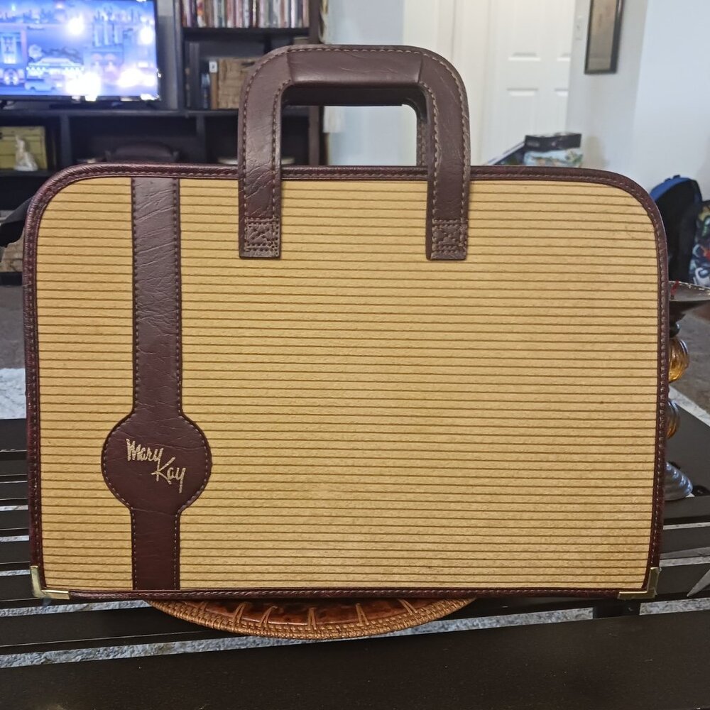 Vintage Mary Kay Paper Brief Case Cordoroy Leather 17" x 11.5"